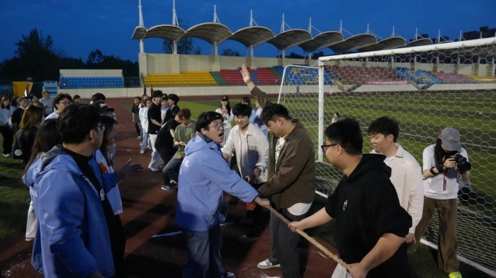 燃动青春，聚力同行 ——电影学院趣味运动会圆满落幕